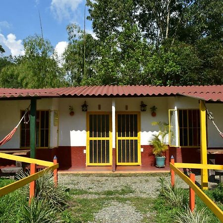 Casa Campestre Terrazas Del Palmar Hotel Montenegro Exterior photo